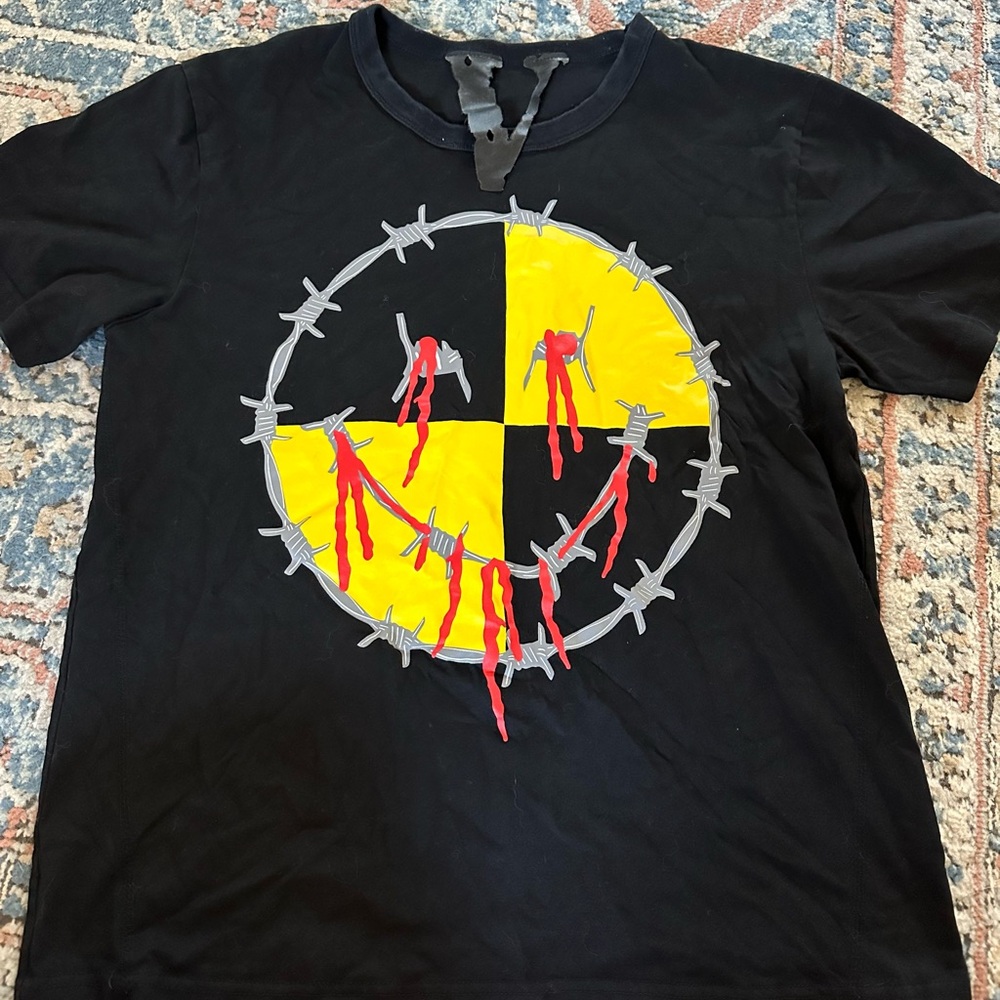 Vlone t shirt